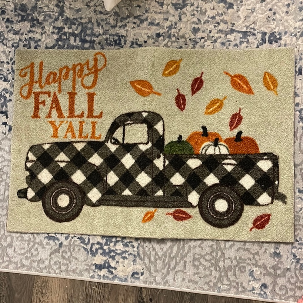 Happy Fall Y’all Door Mat